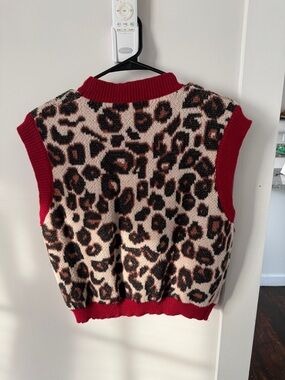 SHEIN Beige and Black Leopard Print Knit Vest with Red Trim